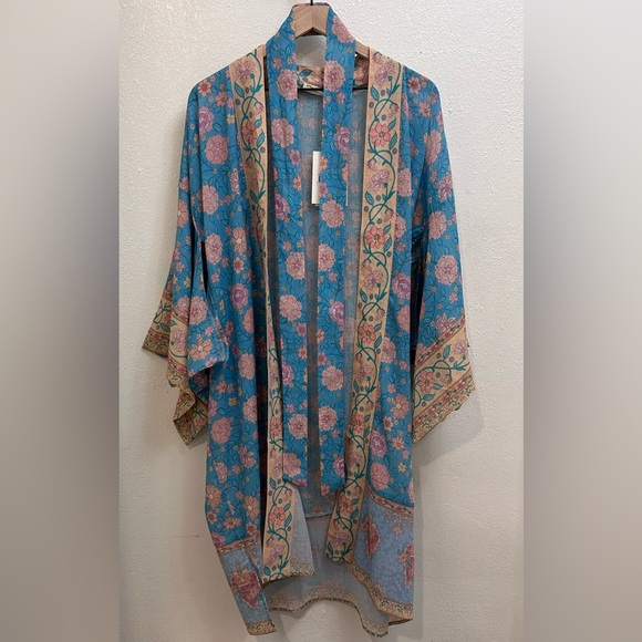 NWT Spell Love Story Midi Robe s/m Star Crossed Lovers Floral Rare - Picture 12 of 13